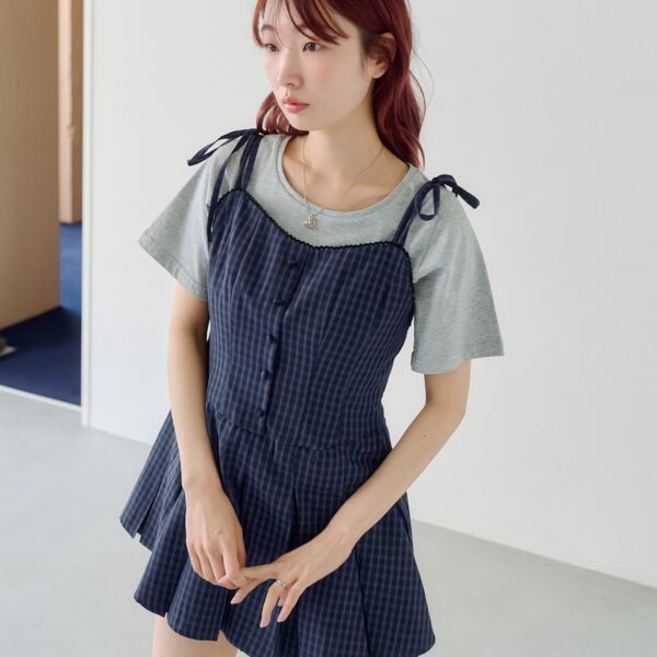 Kastane 立體百褶蝴蝶結吊帶迷你連身裙