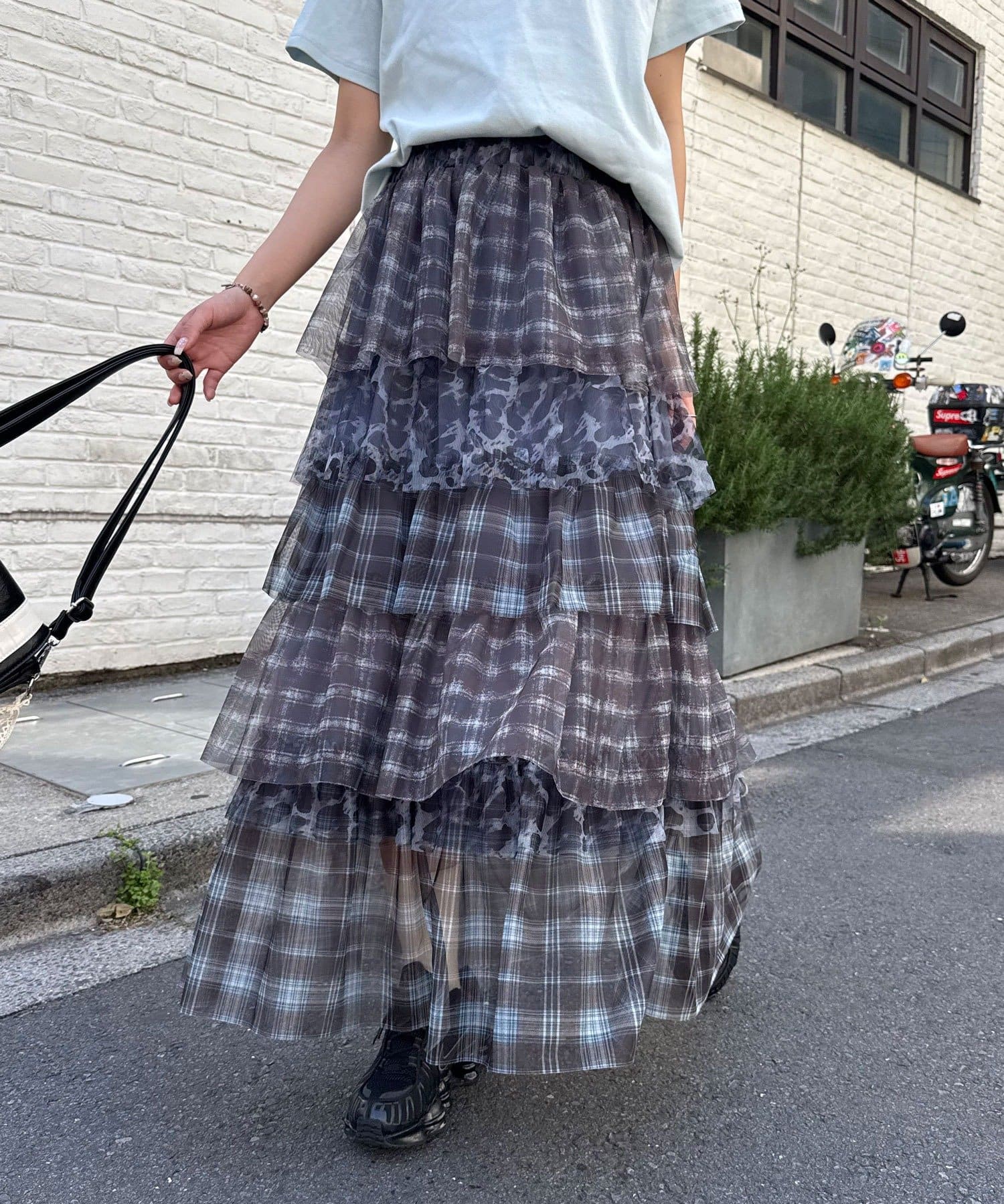 product_CPZ1061501A0003_image_1781338211